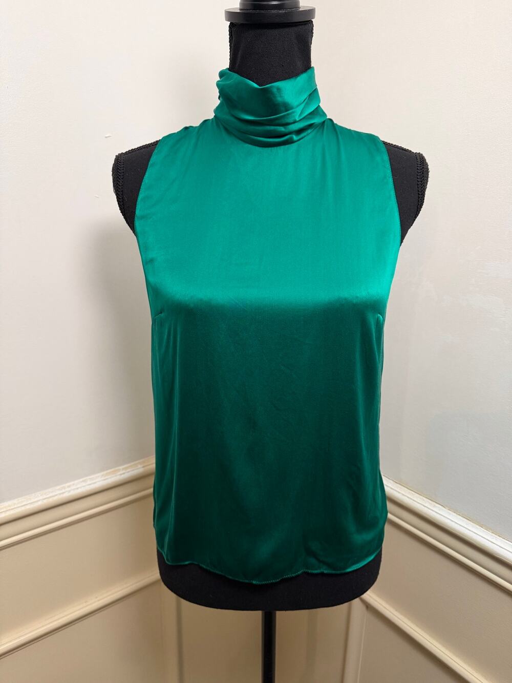 Amanda Uprichard Fleurette Emerald Green Silk Satin Sleeveless Mock Neck Blouse